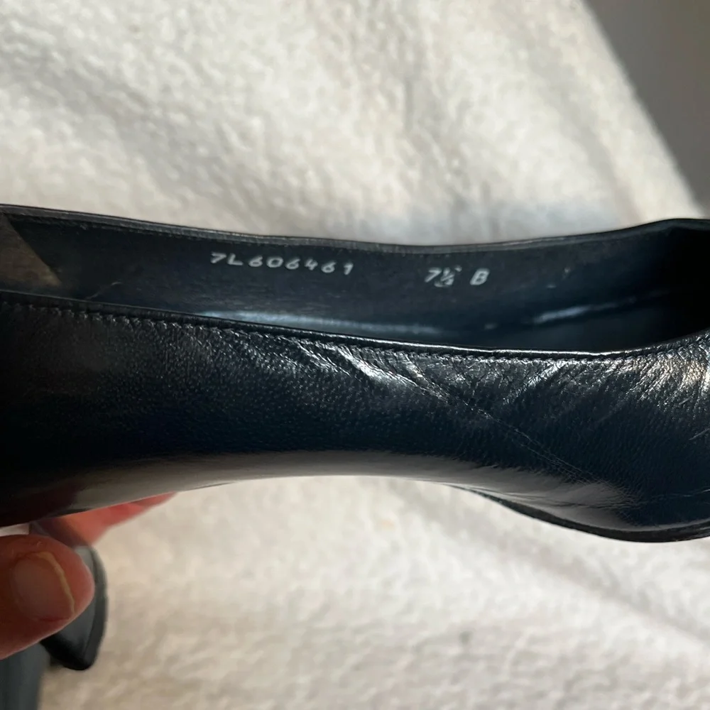 Stuart Weitzman Navy Heels with Bronze Block Accent - Picture 13 of 15